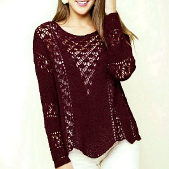 Umgee Sweaters - Umgee Crochet Lightweight Knit Scalloped Sweater